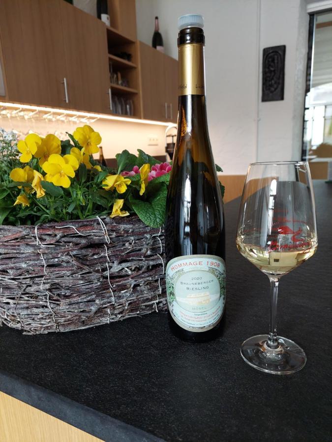 Weingut Licht-Stadtfeld Brauneberg Exteriér fotografie