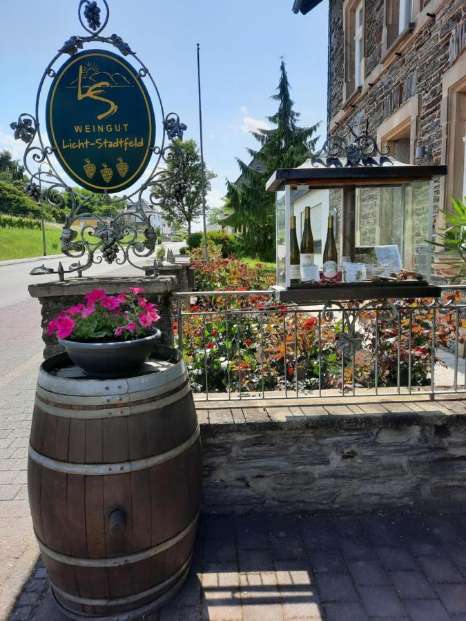 Weingut Licht-Stadtfeld Brauneberg Exteriér fotografie